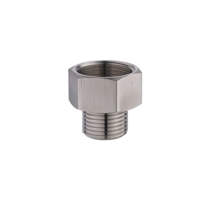 What are the characteristics of stainless steel pipe fittings?